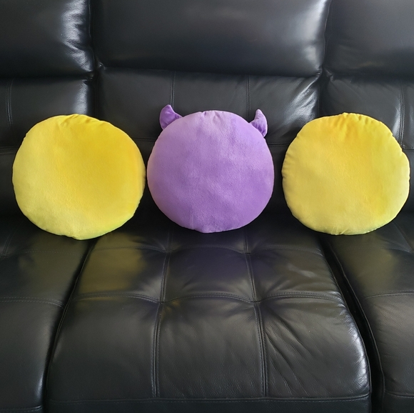 3 Imogies - 2 yellow & 1 purple - Picture 5 of 5